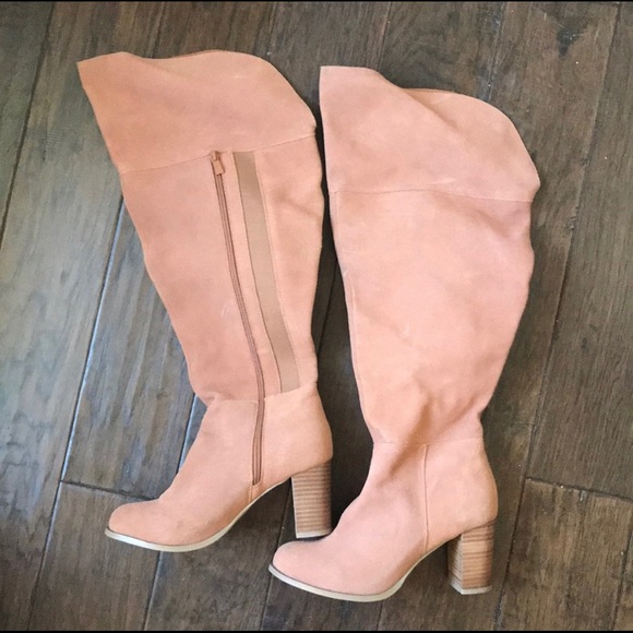 Torrid Boots - Picture 1 of 2